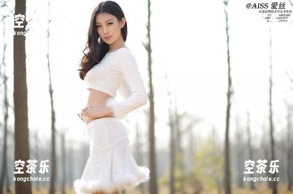 看这里，“爱丝”美卦师奉上奇异套图——挑战你脑补极限的网红碗。