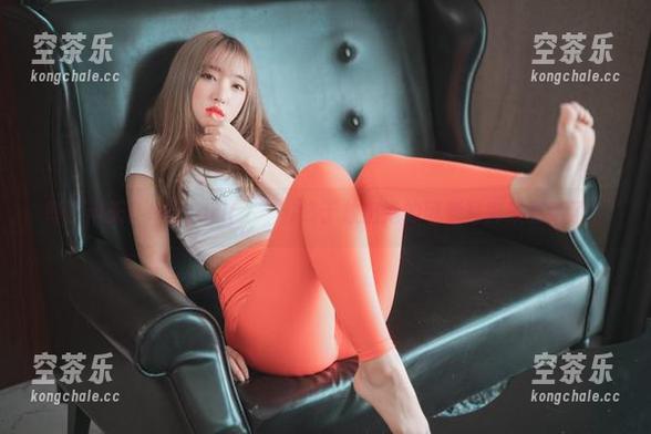 等了半天！HaNari(하나리)终于放出她的可爱写真集更新了！