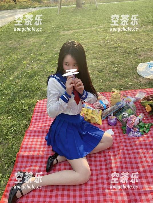 微密圈 - July芝岚蕾丝胖次写真从此成为我日常的烦恼