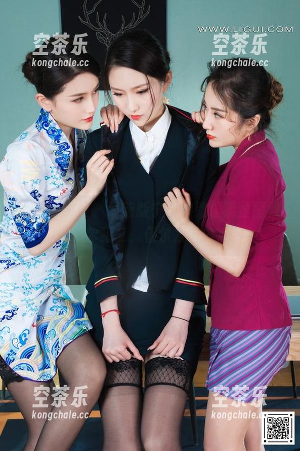 Ligui丽柜 - 最新版宁宁的助理黑丝图集，偶尔犯二，偶尔发自内心。