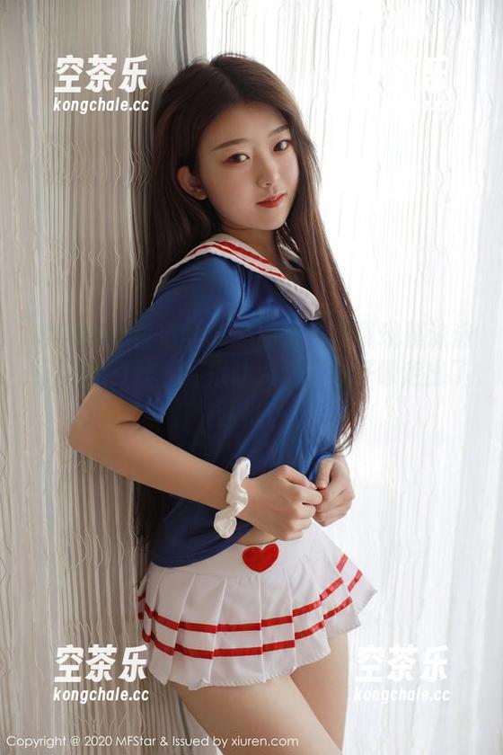 MFStar模范学院-夏沫沫tifa MFStar模范学院 - 图集全景展现夏沫沫tifa的白丝,直接让人觉得她好像走出了画框。