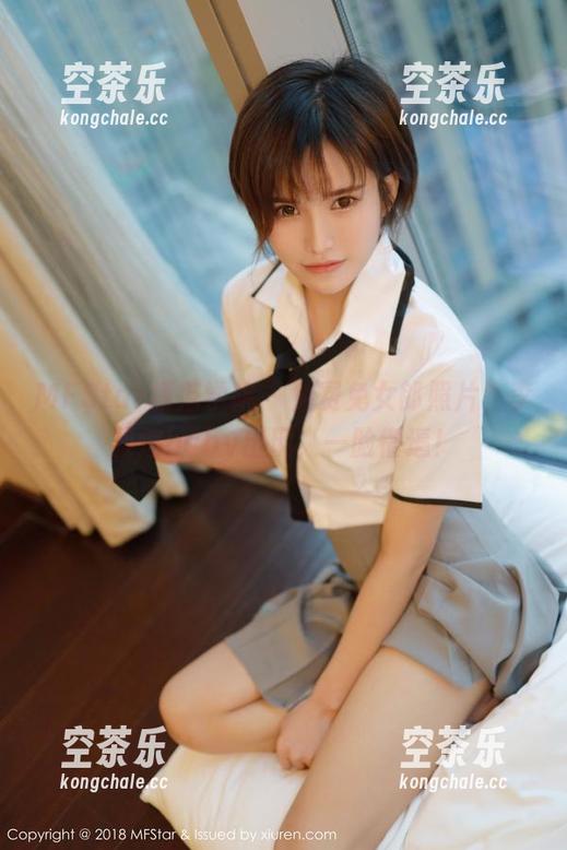 MFStar模范学院-李颖煊baby MFStar模范学院 - 免费兔女郎照片,李颖煊baby出现,一脸懵逼!
