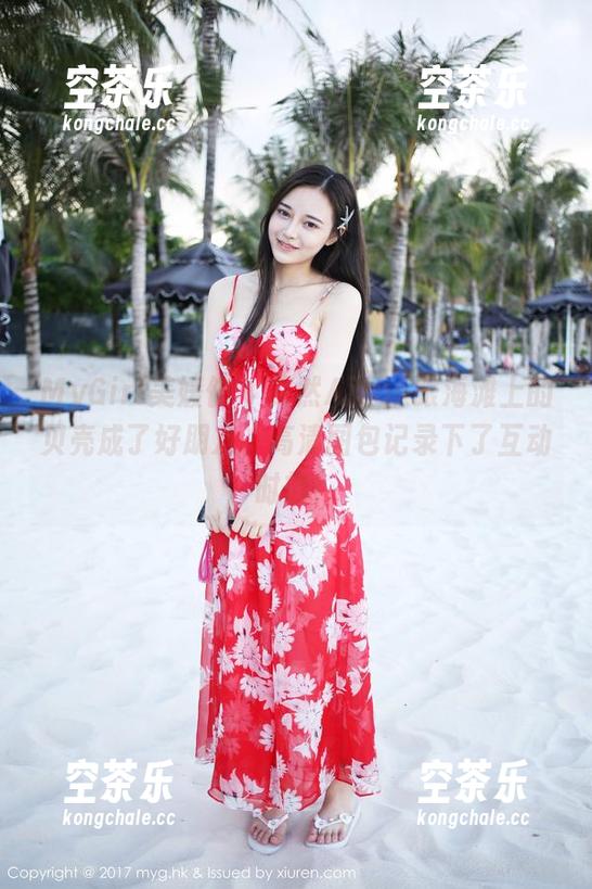 MyGirl美媛馆 - 艾然Airan跟海滩上的贝壳成了好朋友，高清图包记录下了互动时刻！
