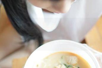 ROSI：在线穿越黑色蕾丝的迷雾，原图来照镜子咯