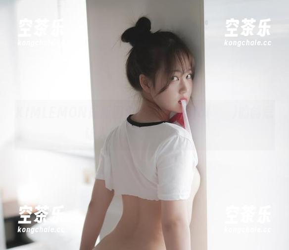 KIMLEMON最新图包抢先看，Sia(시아)的创意让人想试试做个果汁。