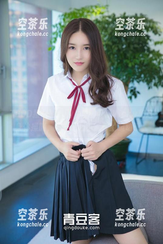 TGOD推女神-可乐Vicky TGOD推女神 - 图片里的可乐Vicky和这身体操服,突然想起小时候的运动课。