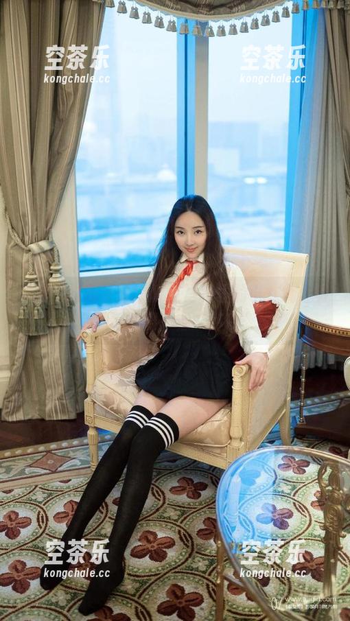 TuiGirl推女郎 - 夏日写真里的小九九，看来美图也需要一点“高冷”剧情