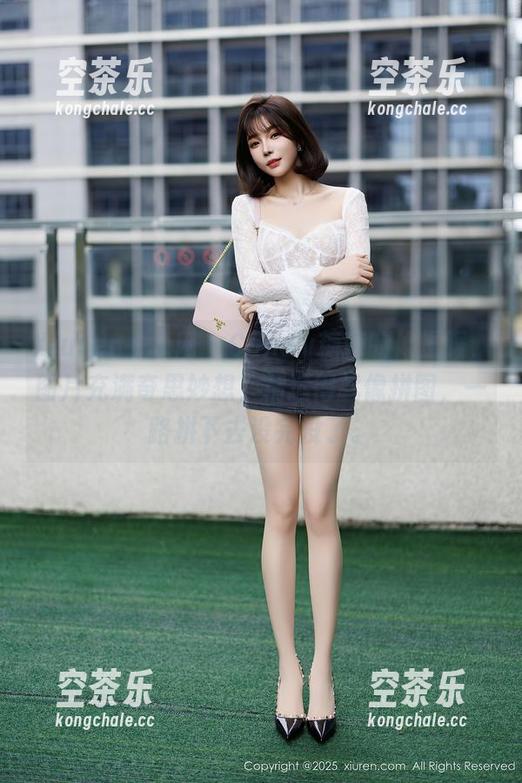 Xiuren秀人网 - Candy糖糖的体操服，图片充满奇思妙想，精选得就像拼图，一路拼下去没完没了。