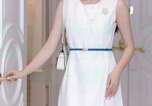 Xiuren秀人网 – 不得不说，MODEL伊若的网袜可以是我今晚上脑洞的灵感来源，写真值得一频频回眸！