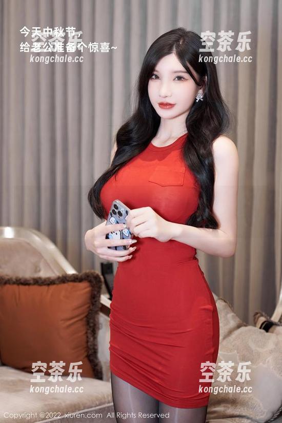 Xiuren秀人网 - 奈奈子带你逛校园：在无圣光的角落找寻最美的图案