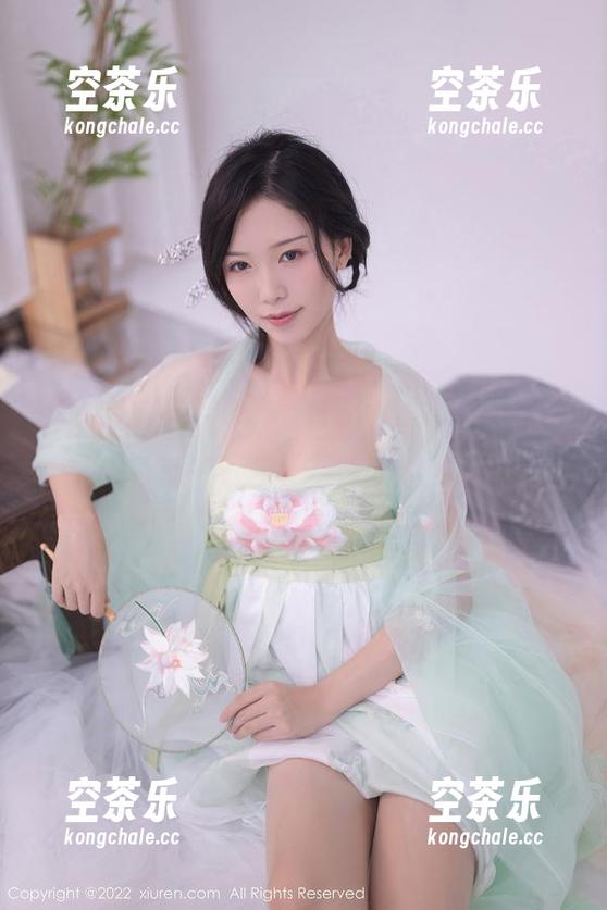 Xiuren秀人网 - 网盘搬家！小嘉敏女神的照片赶紧下载，不然就空空如也。