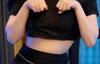 Xiuren秀人网 – 做瑜伽还是吃甜品？甜白酱高清写真来拨楔子…