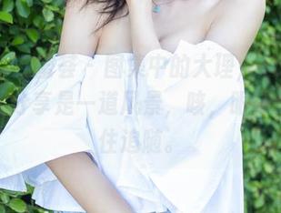 YouMi尤蜜荟 – 图集中的大理，Carol周妍希的分享是一道风景，咳，眼神总忍不住追随。