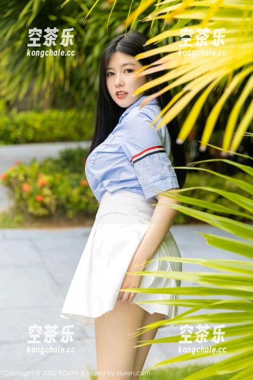 YouMi尤蜜荟-Carol周妍希 YouMi尤蜜荟 - 一波高清分享:Carol周妍希把旗袍穿出了新高度,搞不好又要上热搜!