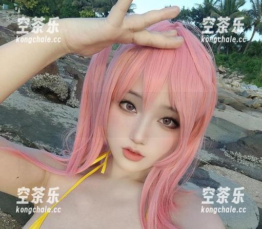 七七娜娜子 看!七七娜娜子的美图——美脚诠释的不只是线条,还有无尽的想象。