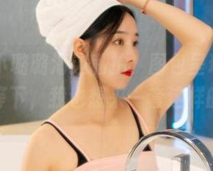 丽柜 – 小璐璐海边私拍，图包呈现的悠然自得，等下，我也想来一套这样的悠闲？