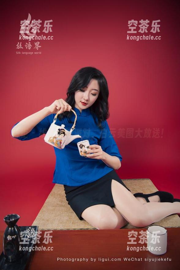丽柜-白云 丽柜 - 线上泳池派对,白云美图大放送!