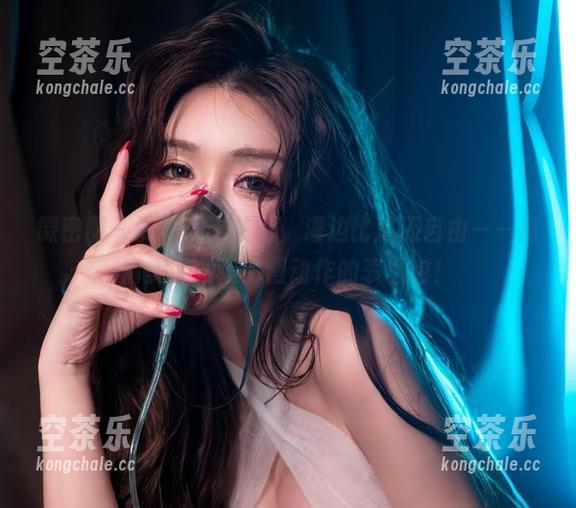 于芷晴 微密圈 - 厉害了于芷晴,海边比风还自由——高清美图就是个慢动作的表情包!