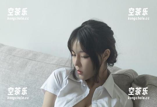 作品展示：今汐的黑丝吊带，那种意乱情迷你一定能理解！