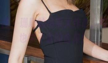 克拉女神 – 珊珊的吊带大作战，在线教师也学不会的合集！
