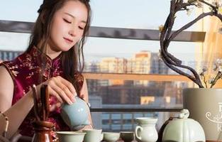 克拉女神 – 看舒彤双双来袭，这照片是不是藏着啥小心思？