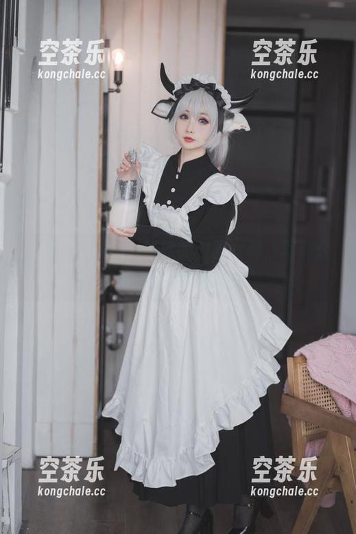凉凉子rioko 凉凉子rioko,清纯的封面女神,写真分享里满载清甜感