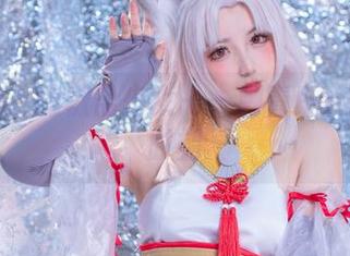 瑜伽路上的椒盐少女——刺青Poi的私房时刻