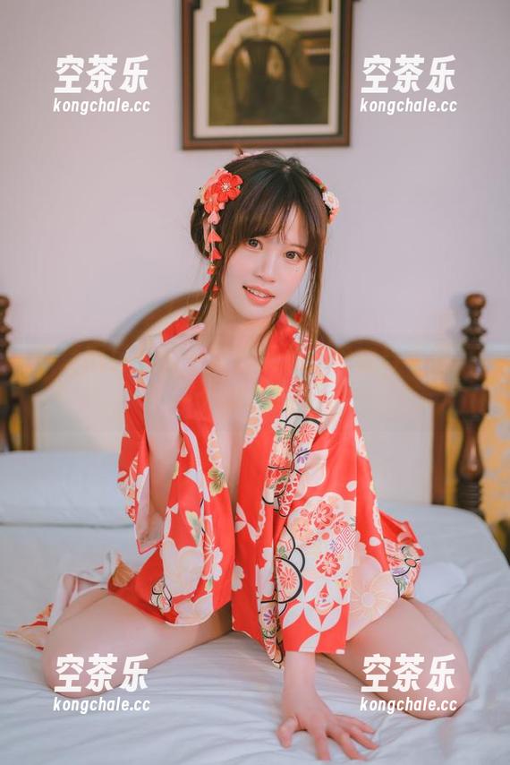 千反田鹿子 高清图库里的千反田鹿子,皮衣与个性,一个都不能少!