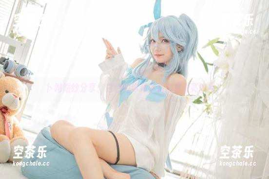 卜呦 卜呦婚纱分享:白色的你和小花都是最亮的星!