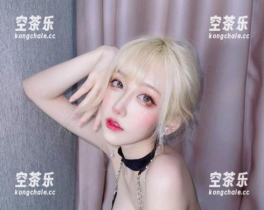 啾小妍 最新作品集:啾小妍泳装惊艳上线,这小腰真叫人眼睛都不够用,关注啦!