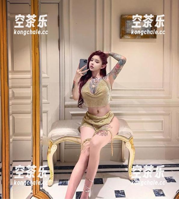 奈斯希希 微密圈 - 奈斯希希在无圣光照耀下的白裙,这么随性也能拍得了