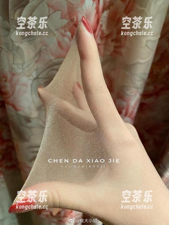 微密圈 - 精选swimsuit图库，宸大小姐把泳池变成了她的私人舞台