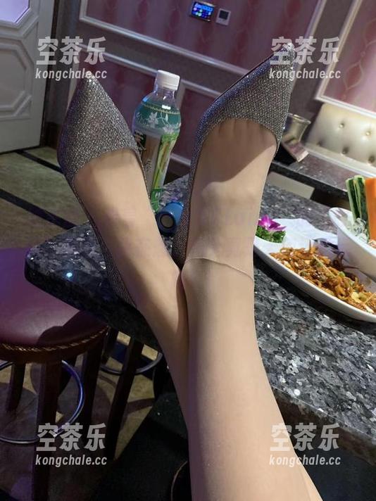 小仙女ELaine 微密圈 - 看着“小仙女ELaine”的“眼镜”系列,我在想:她究竟是天使还是玩咖?
