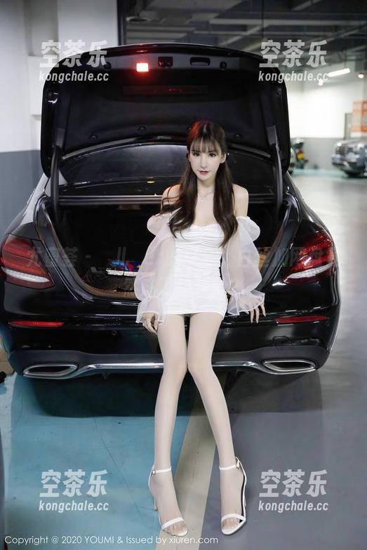 尤蜜荟 - 玥儿玥er的写真，白丝加网盘竟然成了新趋势？