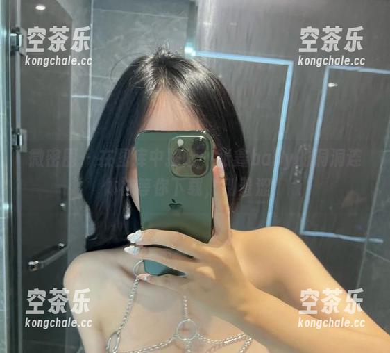 张鑫baby 微密圈 - 在图库中探险,张鑫baby的洞洞连体袜等你下载,别羞涩!