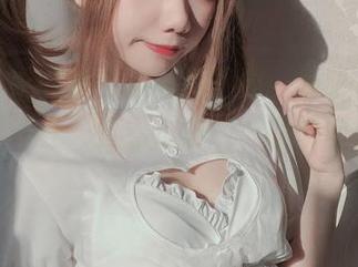 来吧，果咩酱棉袜高清图册，明明不想看却又忍不住一直看过去……撒娇吧，袜子！