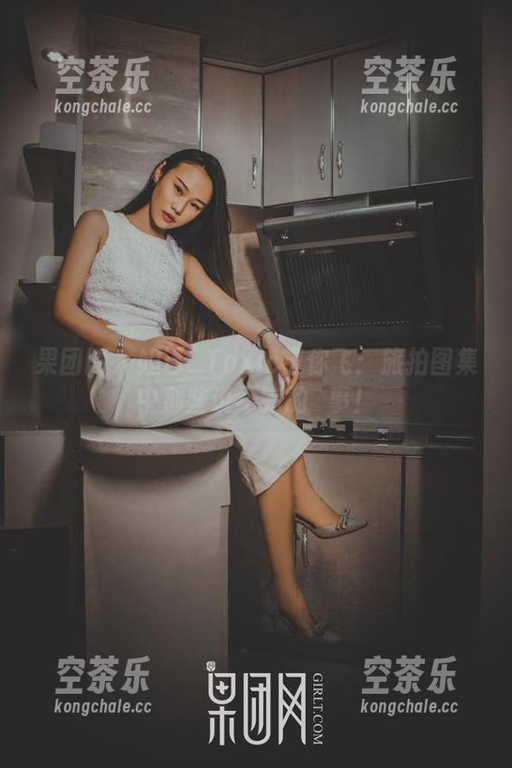 果团网 - 妲己_Toxic带你飞：旅拍图集中那些说不完的囧事！