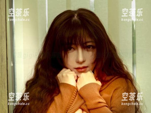 樱晚gigi 樱晚gigi的户外探险,高清版引发血性骚动的原图!