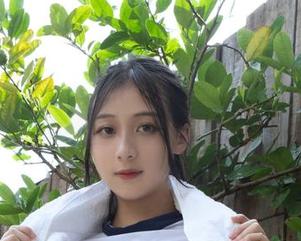 从未见过如此纯白，浅安安的合集提示：资源告急！
