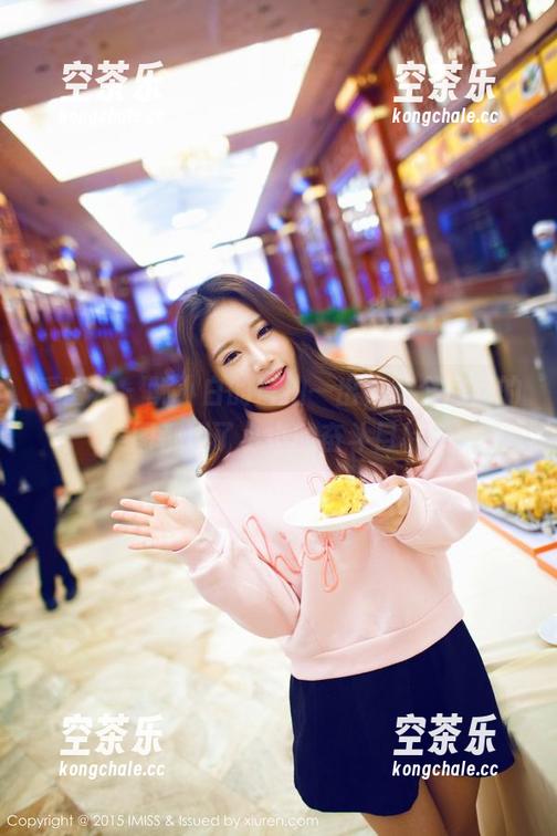 爱蜜社-酥小白 爱蜜社 - 酥小白的自拍一出,整个房间的美图都成了小小的奋斗目标。