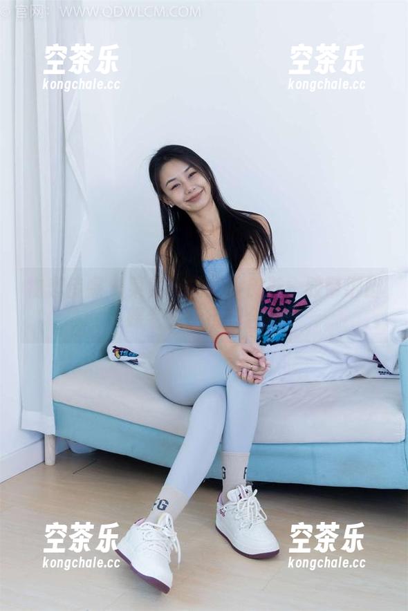 物恋传媒 - 菜菜与她的小皮肤：胶带绑脚踝老头乐挠脚合集