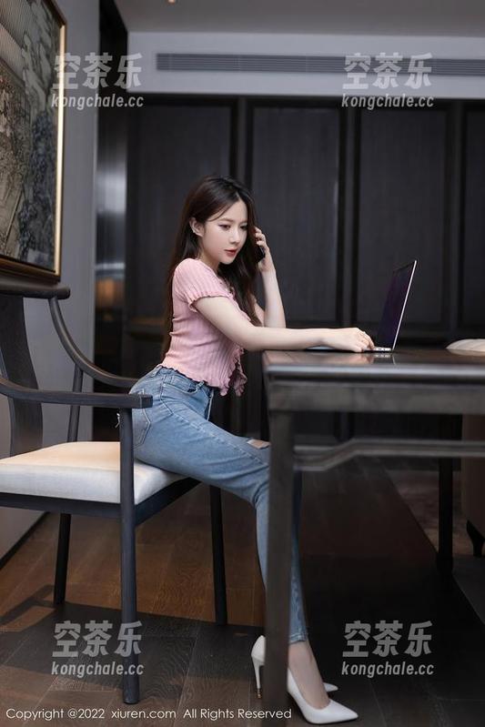 秀人网-yoo优优 秀人网 - yoo优优的宇宙:私拍和套图之间,再次渴望可爱的小绵羊!