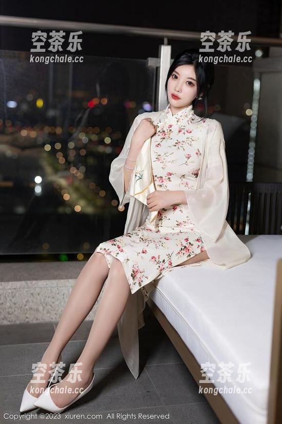 秀人网-甜妮 秀人网 - 不要吃草了!甜妮精彩呈现奶牛精选作品,怎能不看!