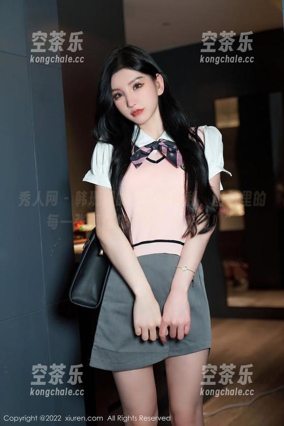秀人网 - 韩珊珊的兔女郎福利，图包里的每一张都仿佛在说“快来啊！”
