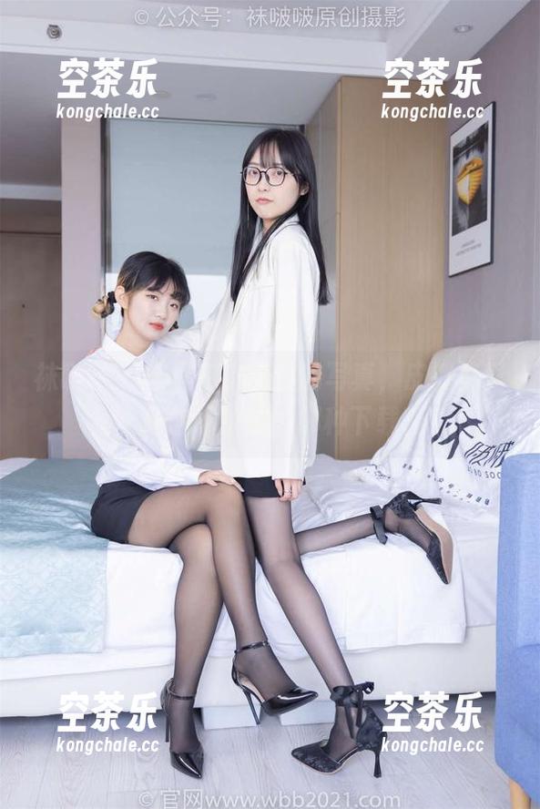 袜啵啵-小甜豆 袜啵啵 - 这里有小甜豆的写真,皮裤裤里丝,是你想象中的那种下载吗?