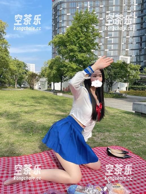 软妹小九九 微密圈 - 软妹小九九的教室:最新照片,让人停不下来!