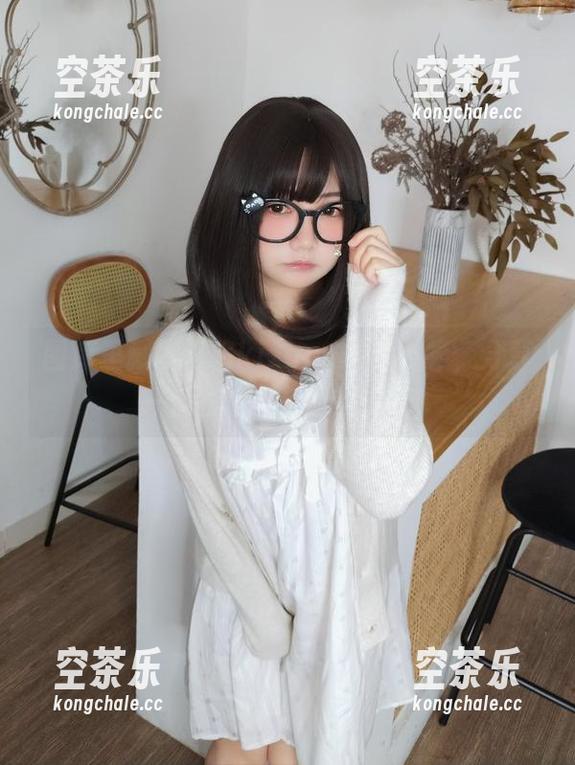 铭铭kizami 图库里藏着铭铭kizami的白衬衫,分享一下也是很有趣的事儿!