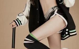 微密圈 – 在线的黎允熙，图集这波圣诞女王风格，简直是扑面而来的节日气息！